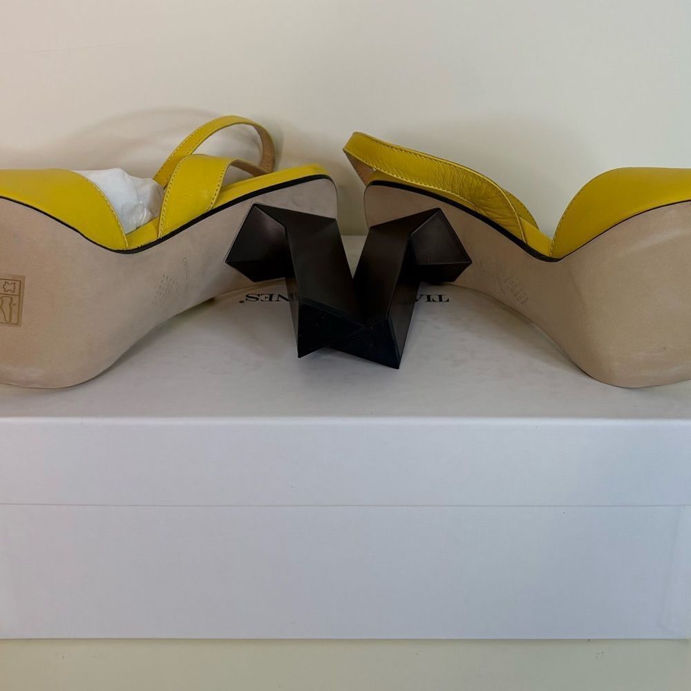 Yellow Slingback Heels - Picture 6 of 9